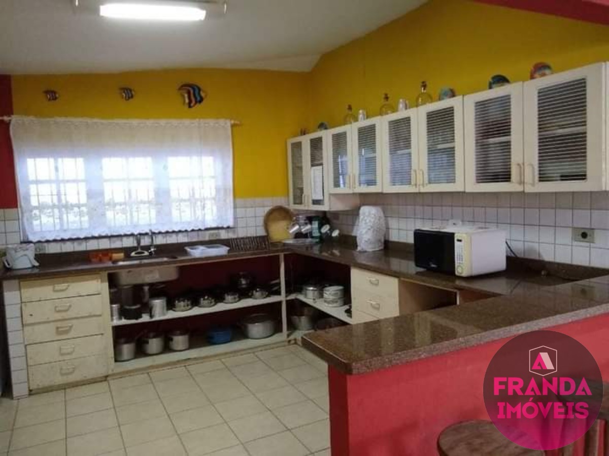 Casa à venda com 7 quartos, 450m² - Foto 8