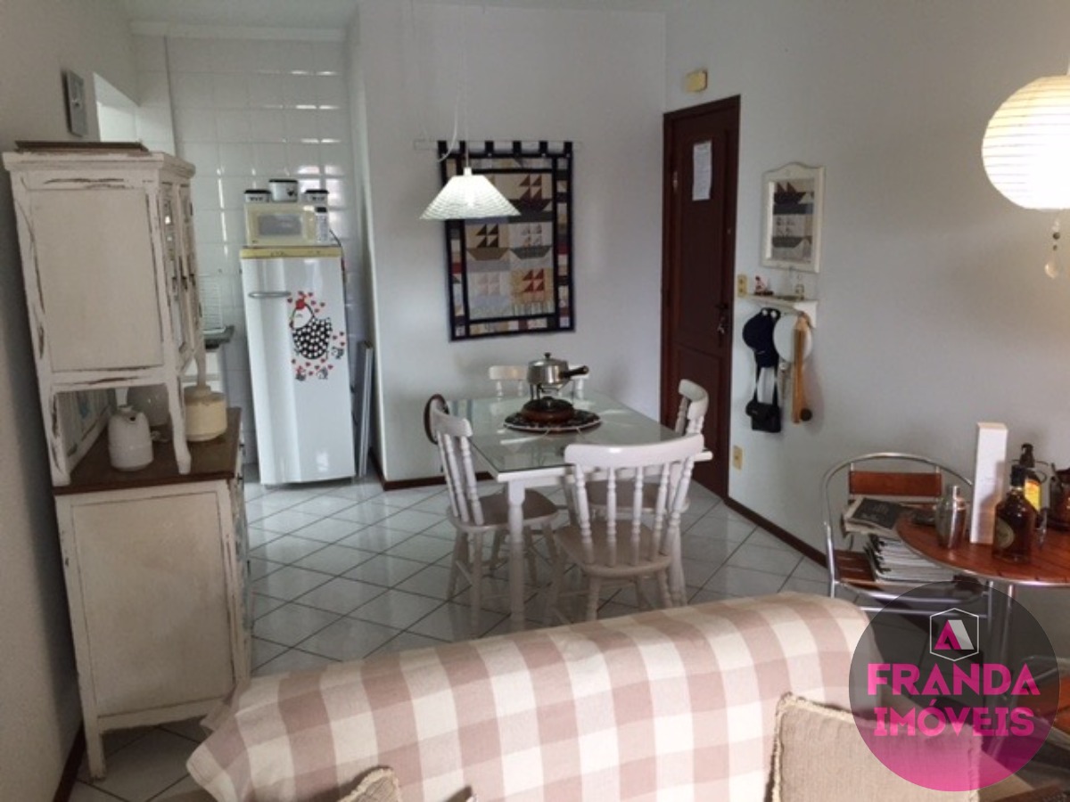 Apartamento à venda com 2 quartos, 55m² - Foto 2