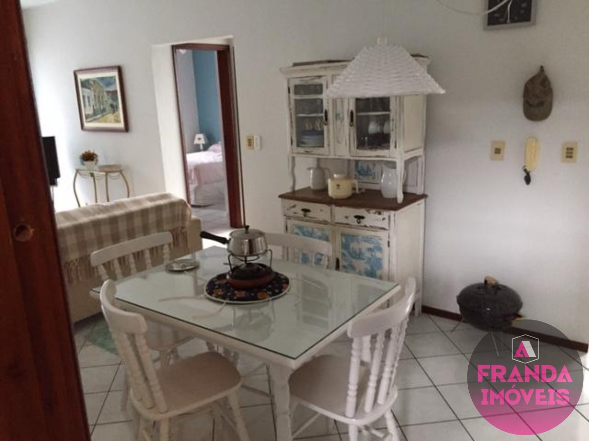 Apartamento à venda com 2 quartos, 55m² - Foto 10