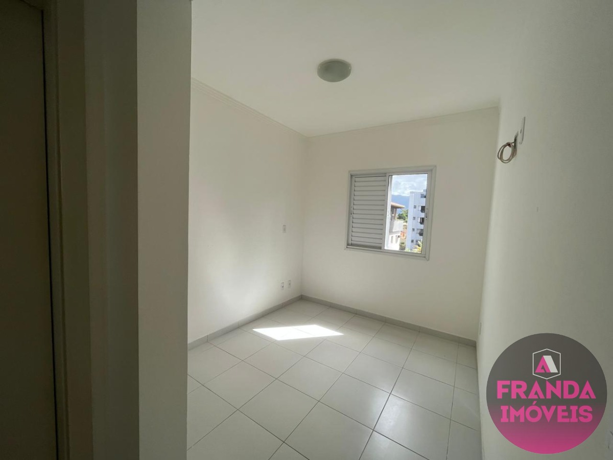 Apartamento para alugar com 2 quartos, 60m² - Foto 5