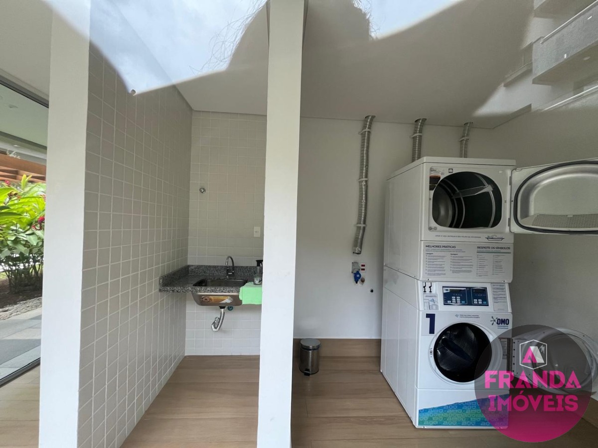 Apartamento à venda com 2 quartos, 62m² - Foto 25