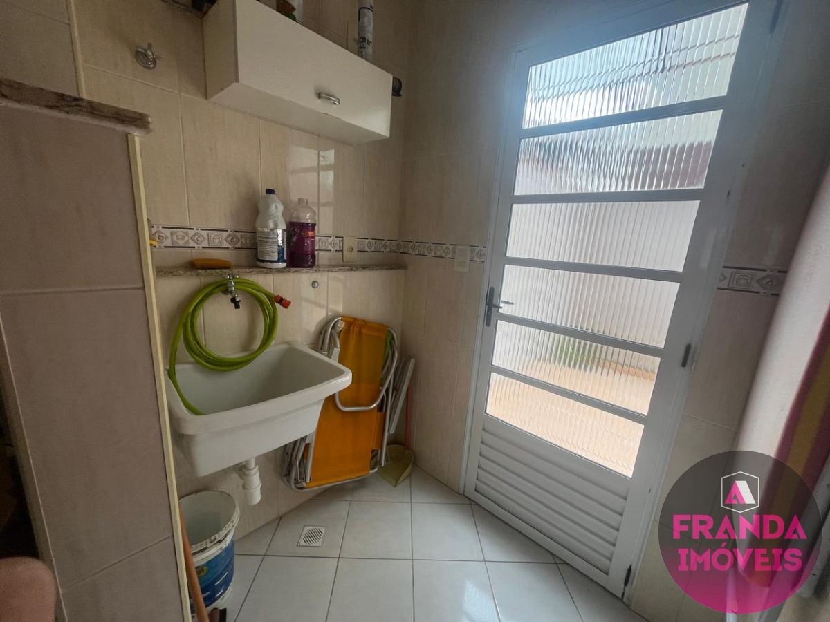 Apartamento à venda com 2 quartos, 60m² - Foto 14