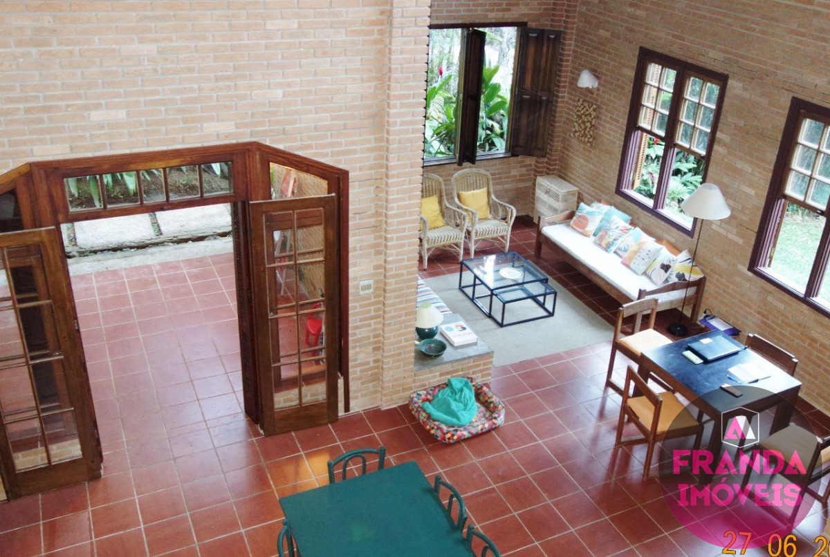 Casa de Condomínio à venda com 4 quartos, 320m² - Foto 29