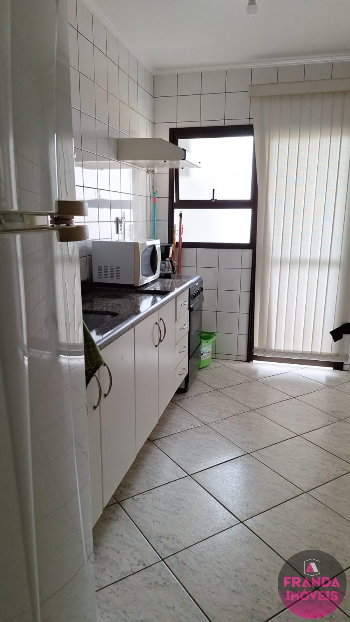 Apartamento à venda com 3 quartos, 80m² - Foto 7