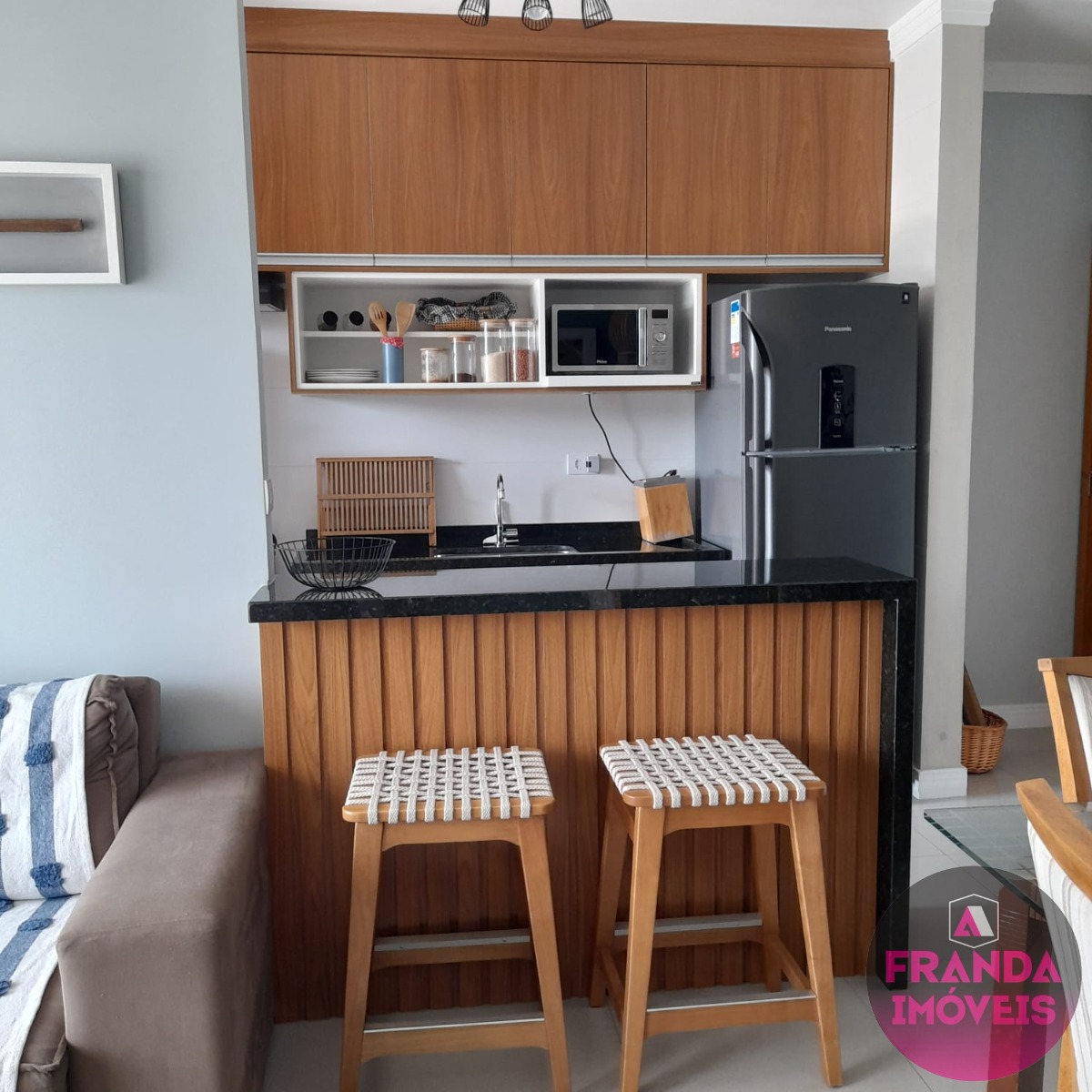 Apartamento à venda com 2 quartos, 70m² - Foto 14