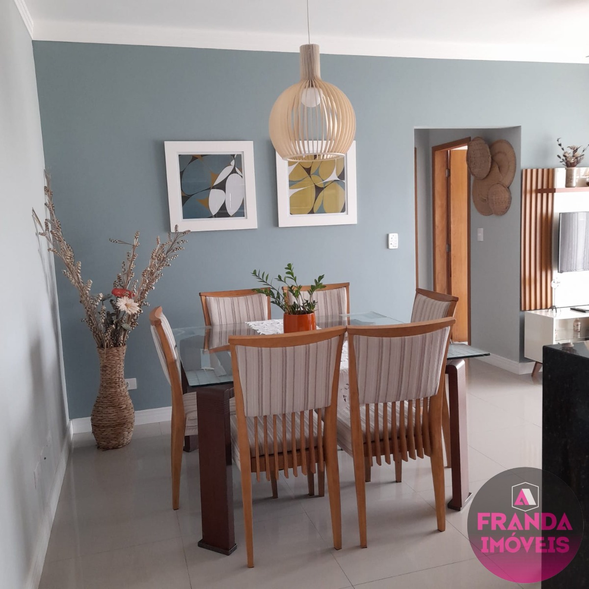 Apartamento à venda com 2 quartos, 70m² - Foto 12