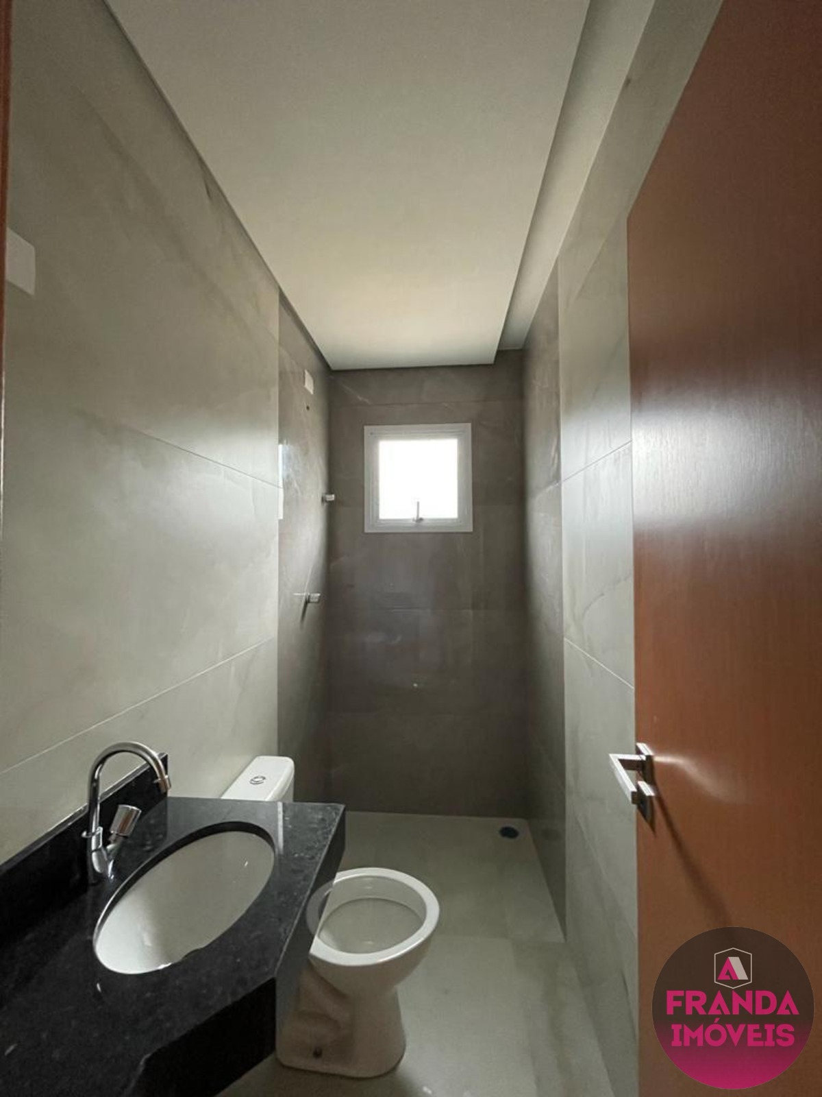 Cobertura à venda com 3 quartos, 150m² - Foto 4