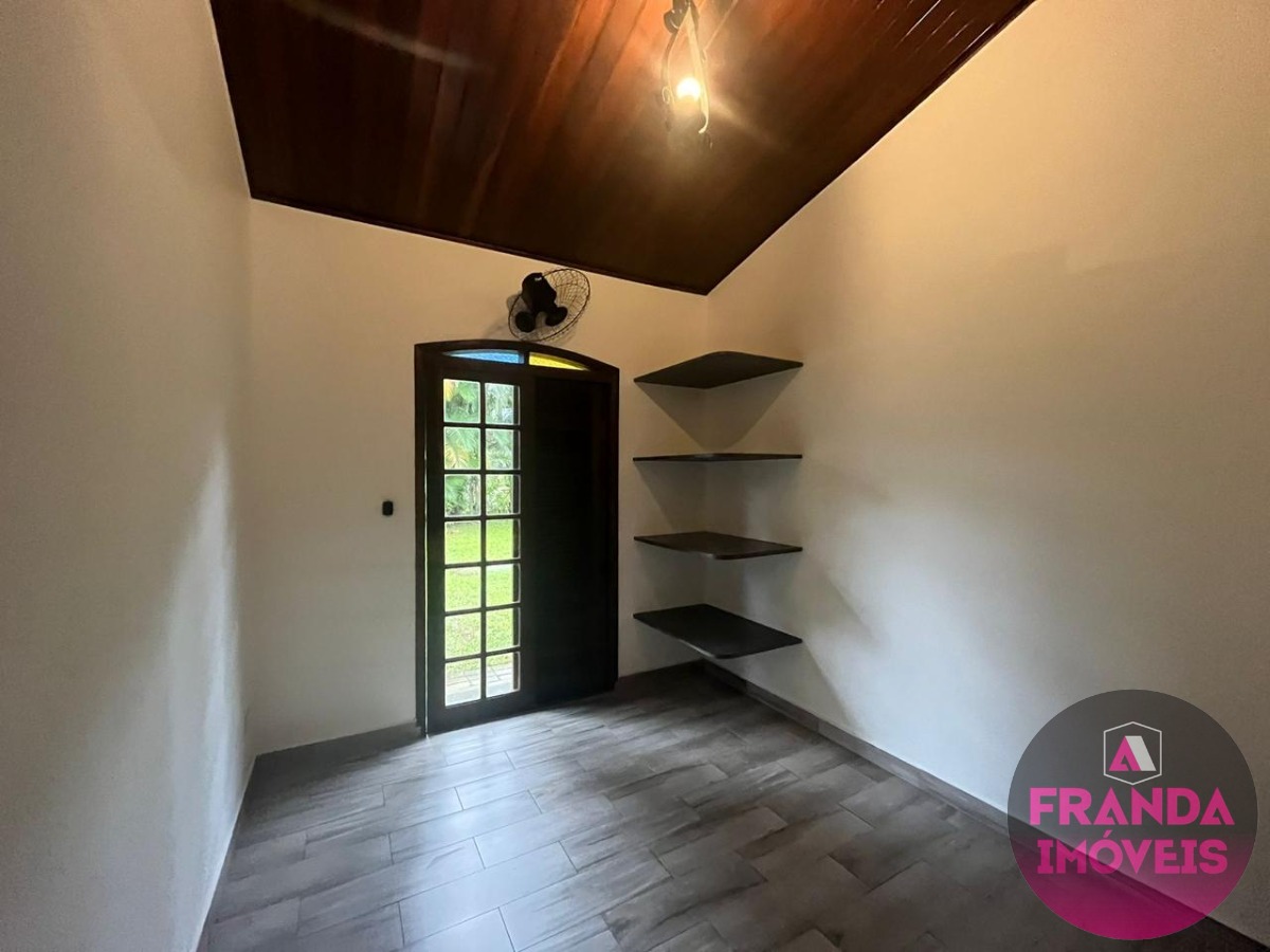 Casa de Condomínio para alugar com 3 quartos, 60m² - Foto 13